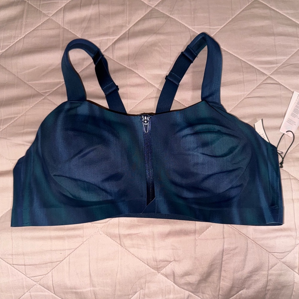 Victoria Secret Sports Bra - Picture 1 of 4